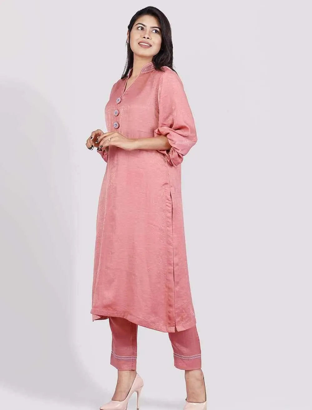 Elegant Kameez With Zardozi Button