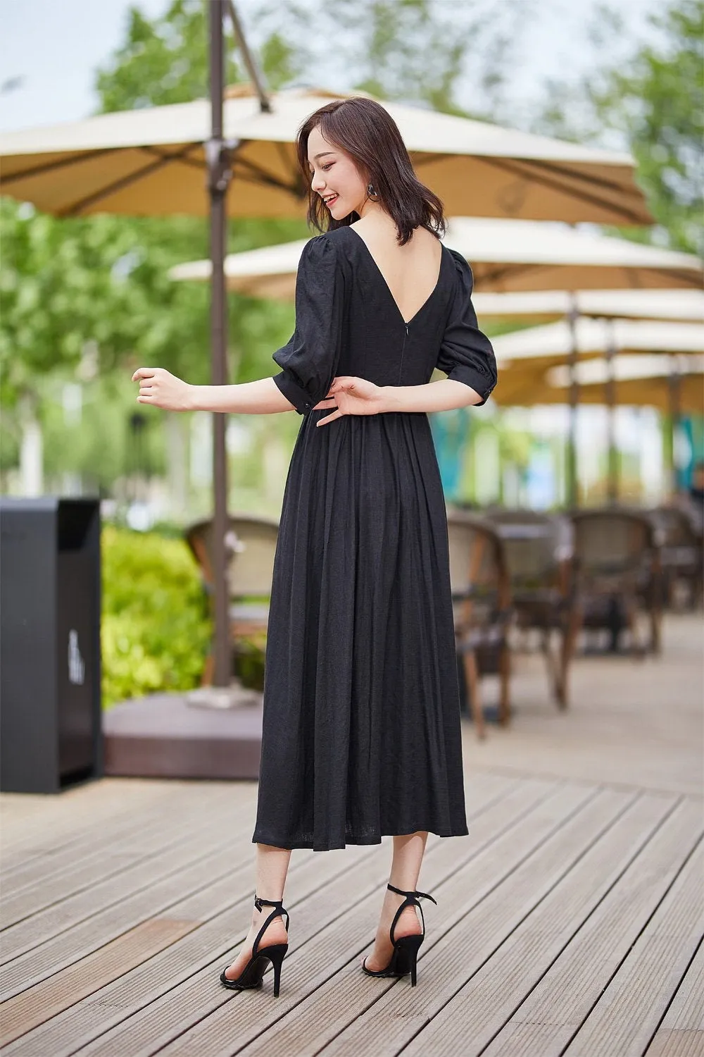 feminine little black dress for summer 2183