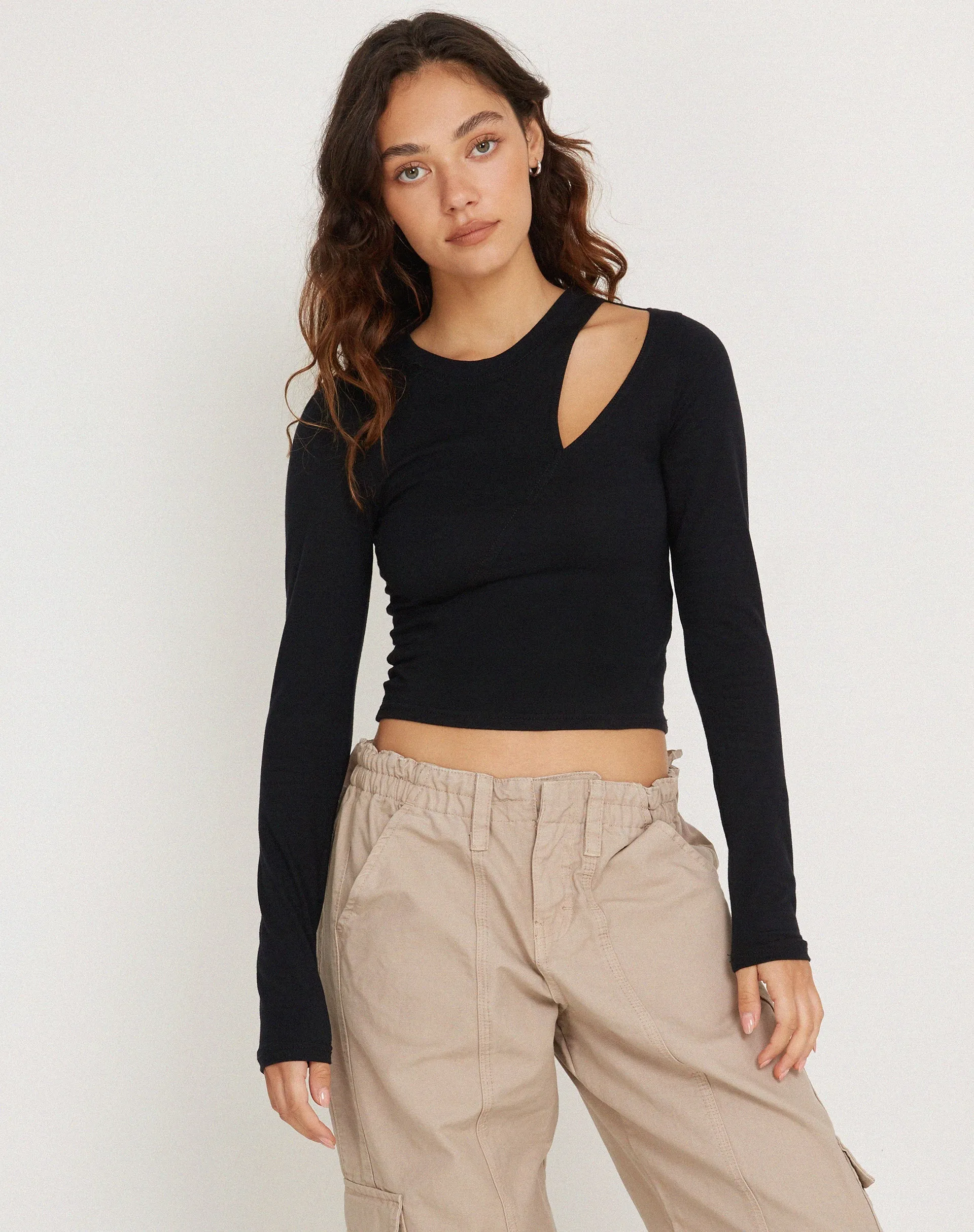 Mague Long Sleeve Crop Top in Black