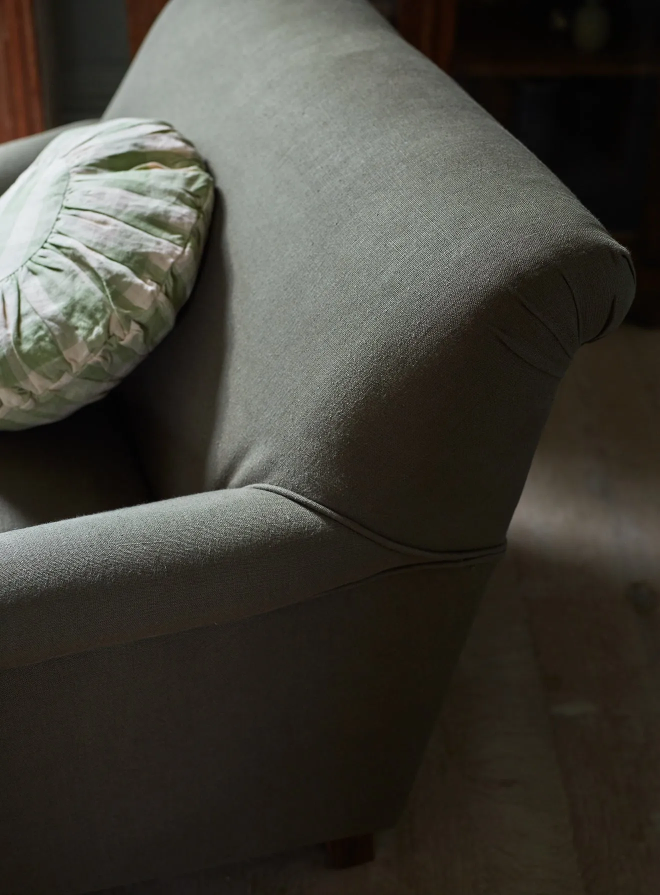 Remy Armchair, Moss Linen