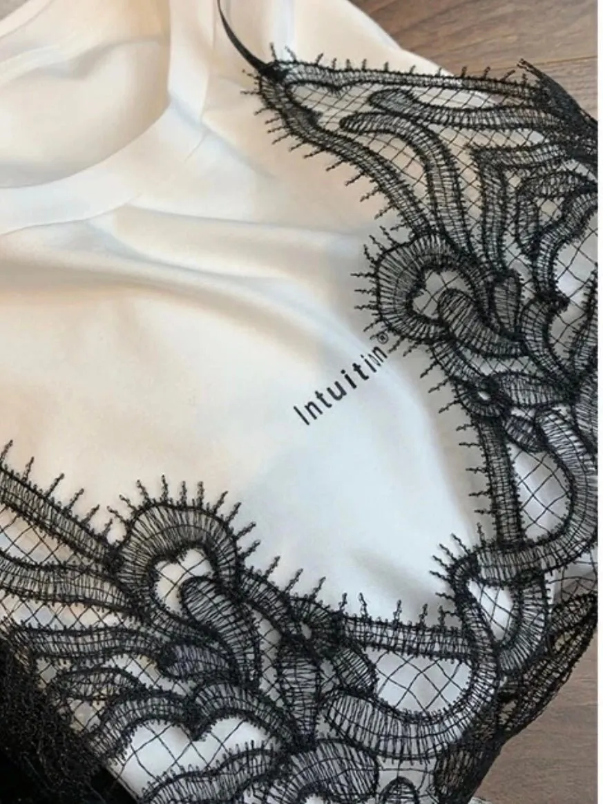 White T-shirt black lace double layer